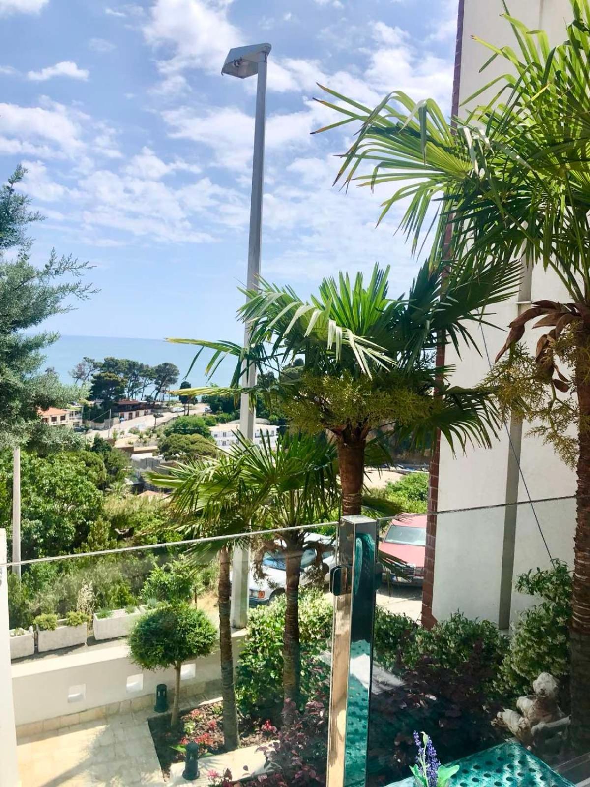Appart hôtel Senator 5*
